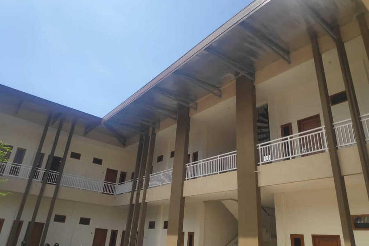 Reddoorz Near Universitas Muhammadiyah Purwokerto Kembaran Kültér fotó